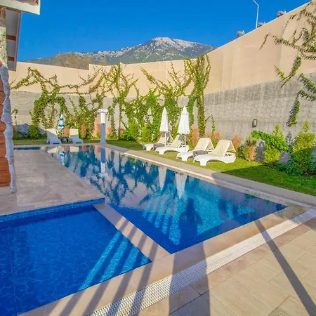 Patara Deluxe 3+1 Villa, Oezel Havuzlu, Вилла *